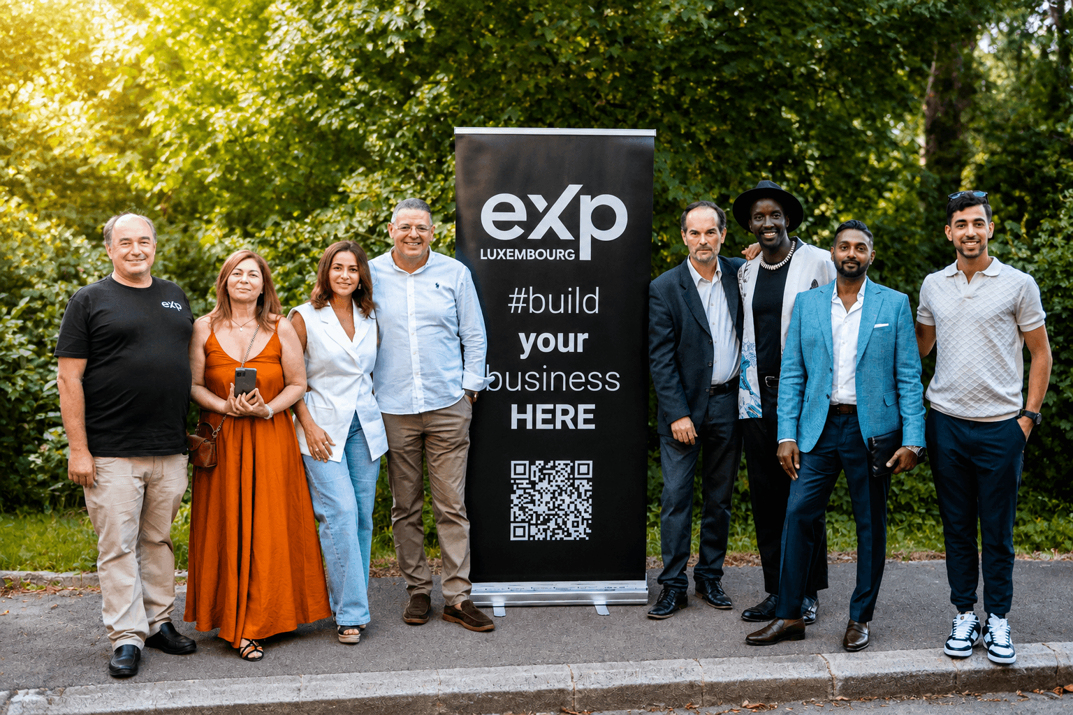 À propos d'eXp